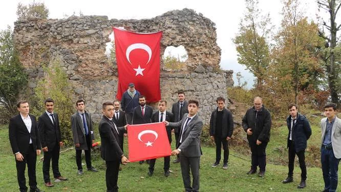 Προκλητική ρητορική από τους Γκρίζους Λύκους: «Κατάσκοπος ο Οικ. Πατριάρχης» – Αναζωπυρώνονται οι τουρκικοί φόβοι για ανεξαρτησία του Πόντου